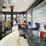 Avlion Boutique