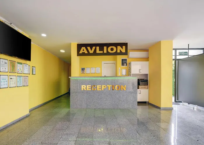 Готель Avlion Boutique 2*